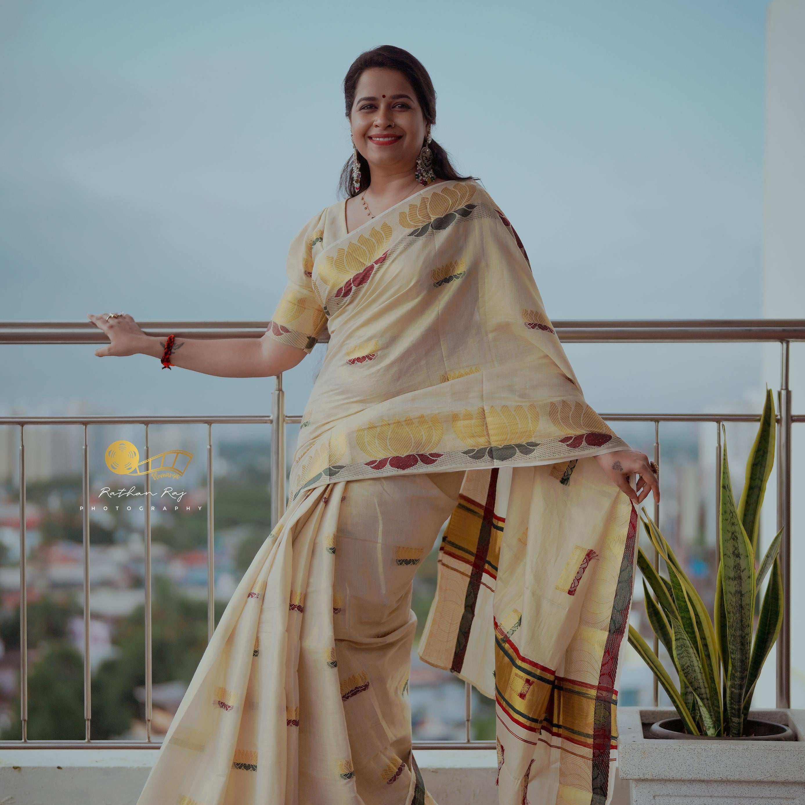 Lotus Motif Tissue Saree