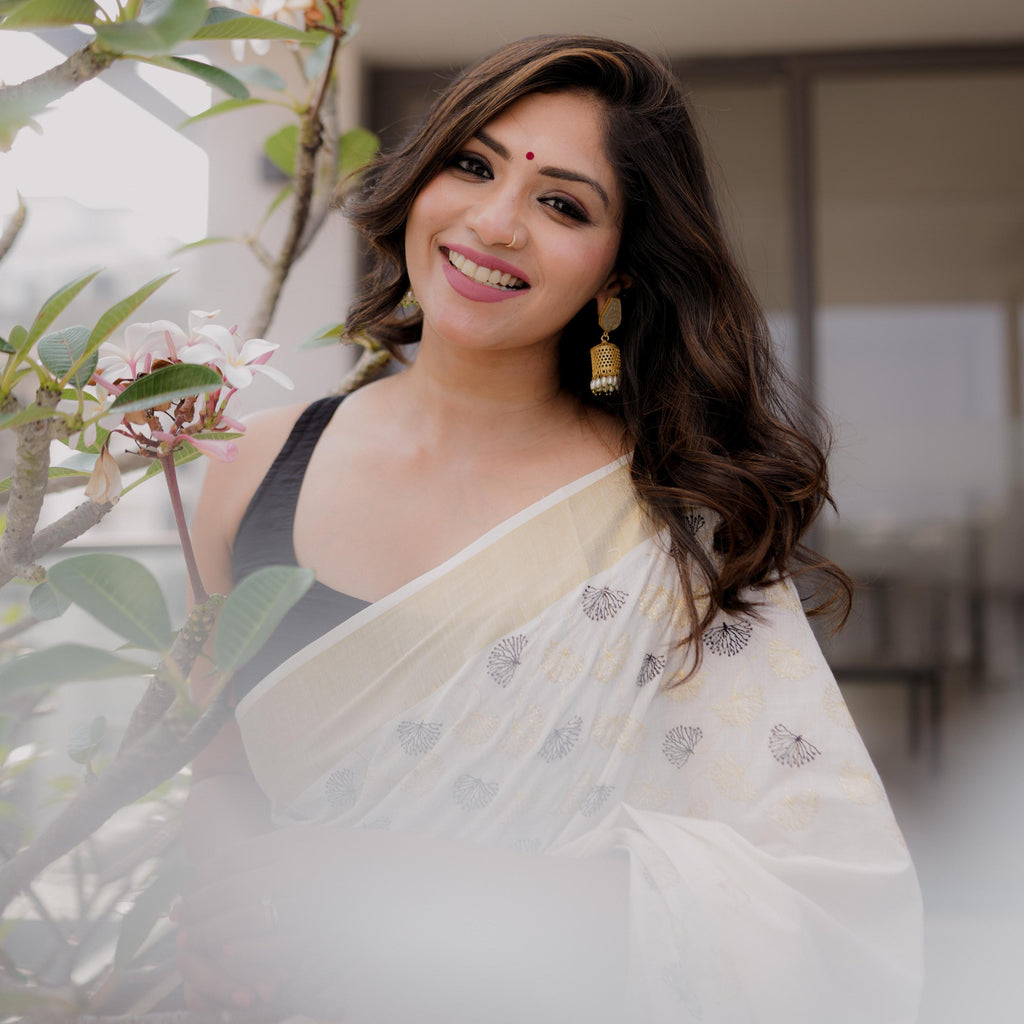Myil Ezha – Premium Gold & Black Cotton Embroidered Saree